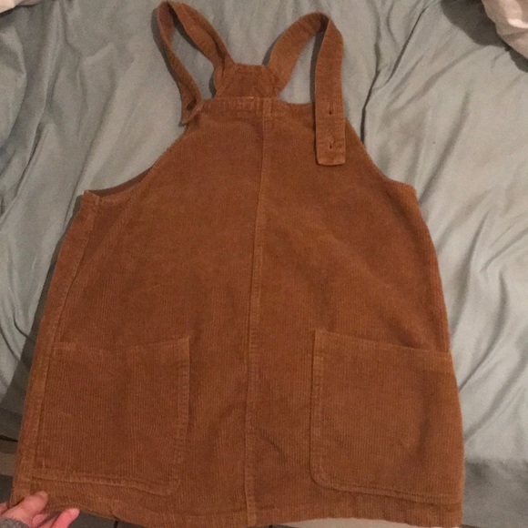 Overalls dress (LG) - Picture 2 of 4